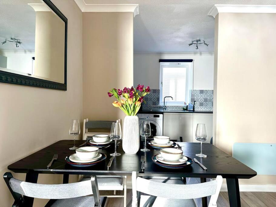 Fab Oxford City Centre Apartment Sleeps 6 With Экстерьер фото