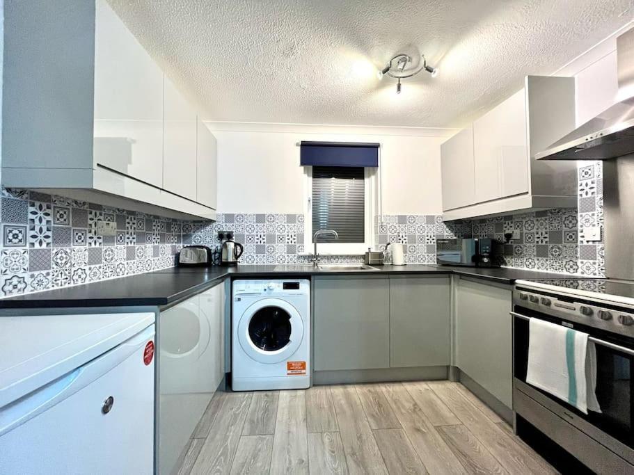 Fab Oxford City Centre Apartment Sleeps 6 With Экстерьер фото
